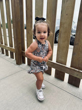 Load image into Gallery viewer, Ruffled Shorties