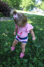 Load image into Gallery viewer, Pink Floral Striped Bows
