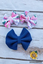 Load image into Gallery viewer, Teal Bows
