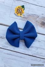 Load image into Gallery viewer, Teal Bows
