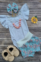 Load image into Gallery viewer, Light Blue Floral Bummie Set

