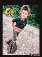 Load image into Gallery viewer, Snake Skin Bells
