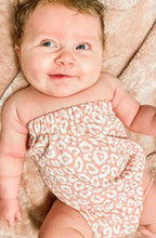 Load image into Gallery viewer, Strapless Bubble Romper
