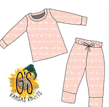 Load image into Gallery viewer, Pink Sweater
