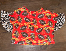 Load image into Gallery viewer, Cropped Ruffled Sleeve Top
