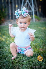 Load image into Gallery viewer, Light Blue Floral Bows
