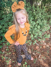 Load image into Gallery viewer, Mustard Bows
